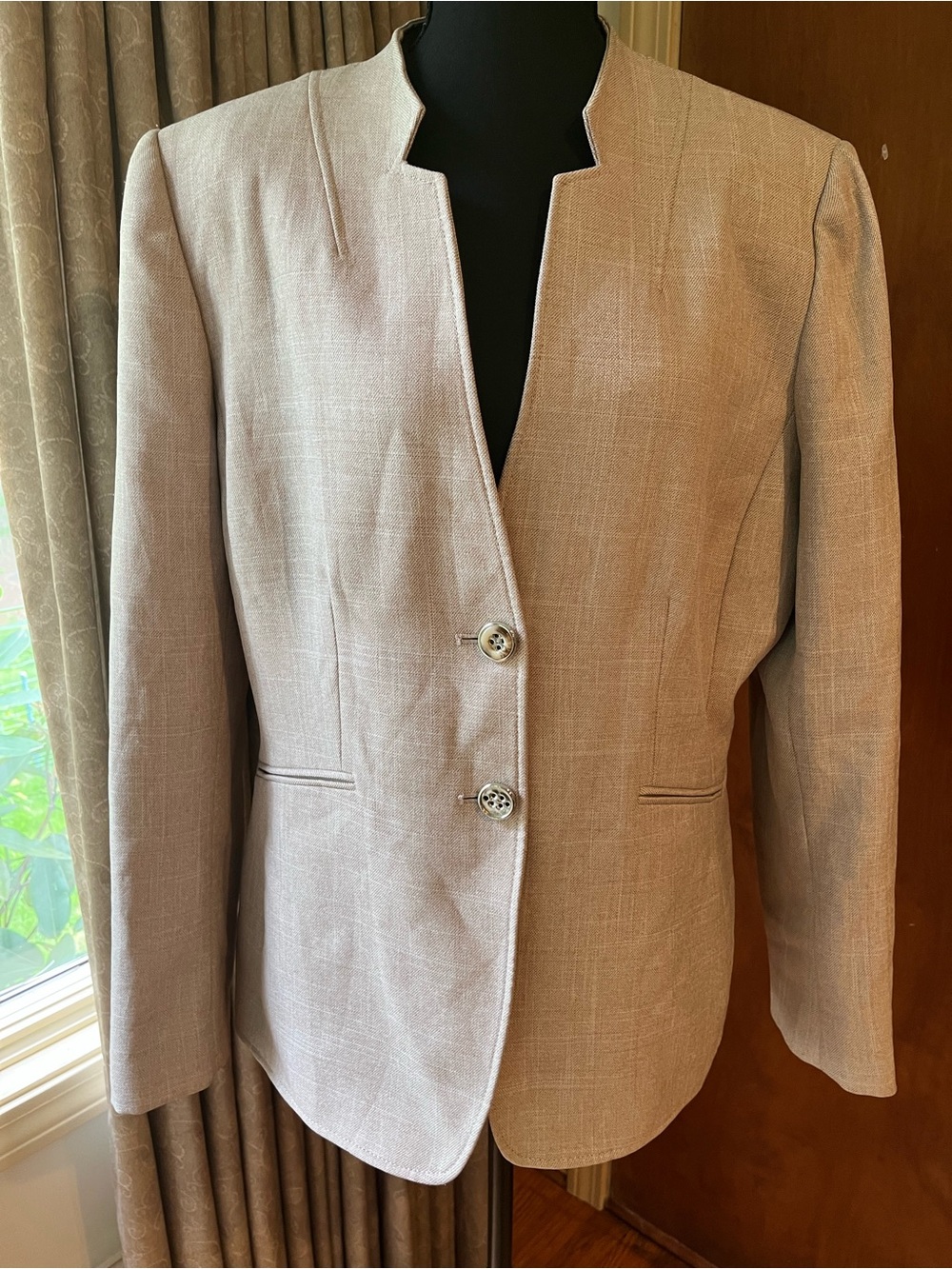 Tahari Light Beige Notchless Collar Blazer